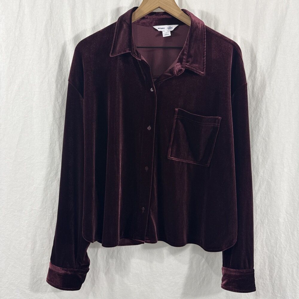Old Navy Burgundy Red Velvet Cropped Button Up Shirt Womens Sz XL Dark Romantic